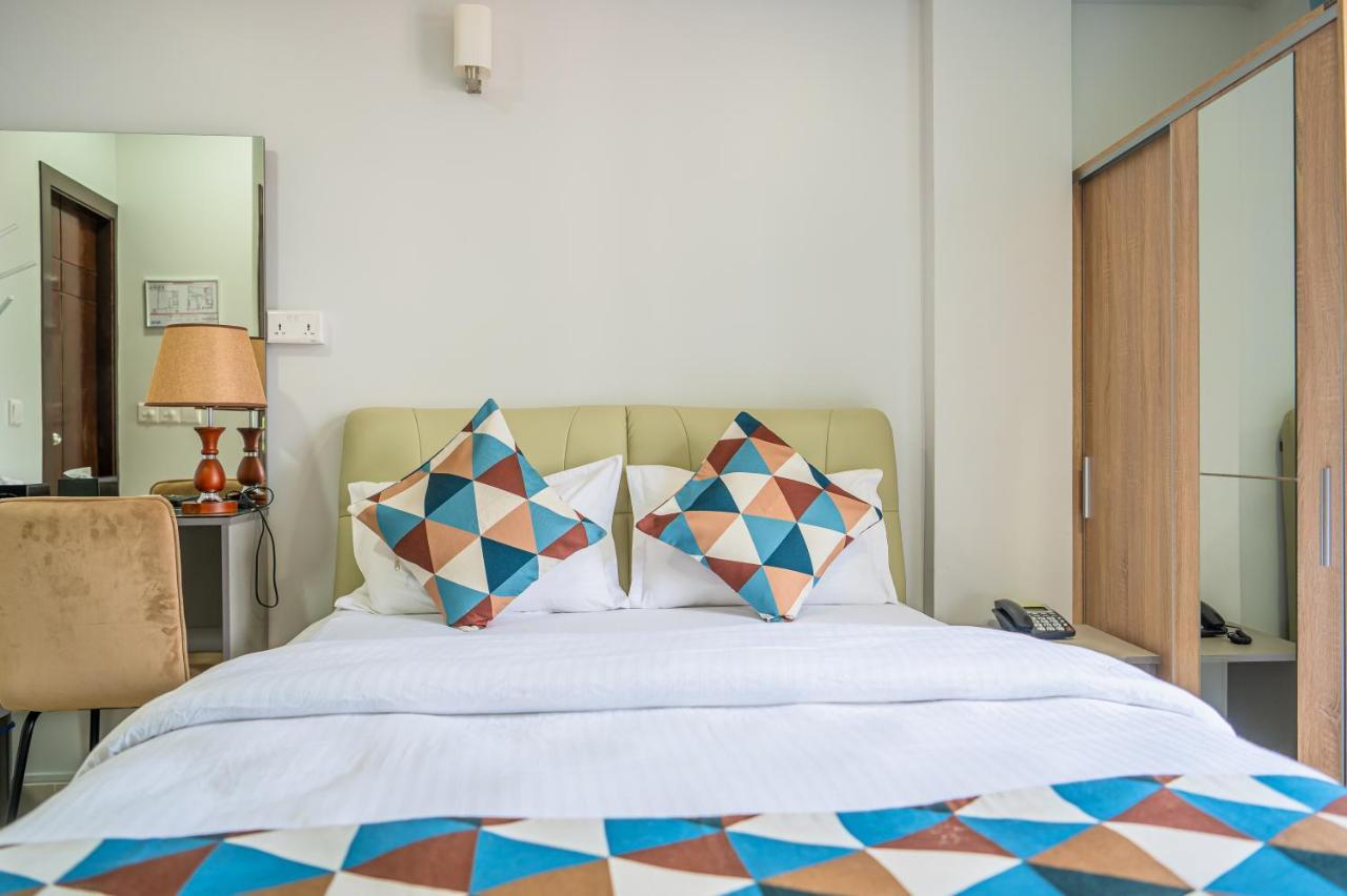 Tour Inn Male Ngoại thất bức ảnh